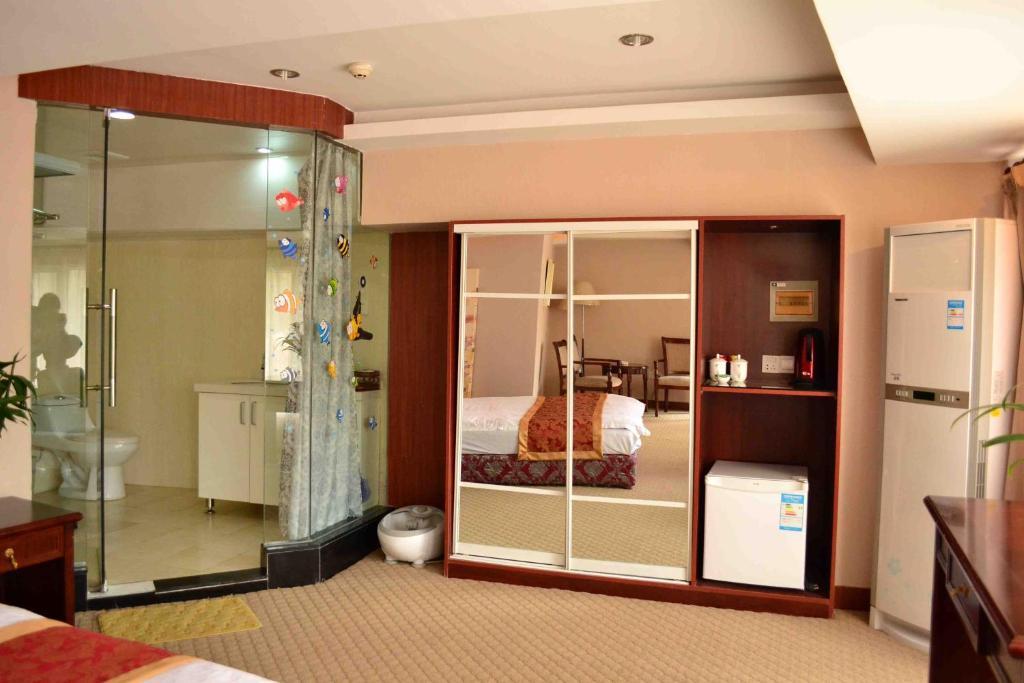 Zhonghui Zhiyuan Hotel Szucsou Kültér fotó